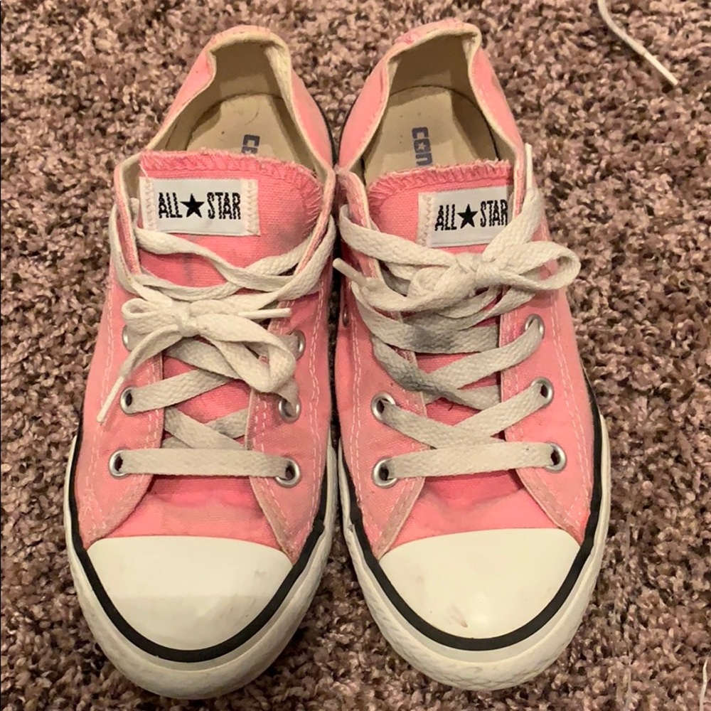 girls converse